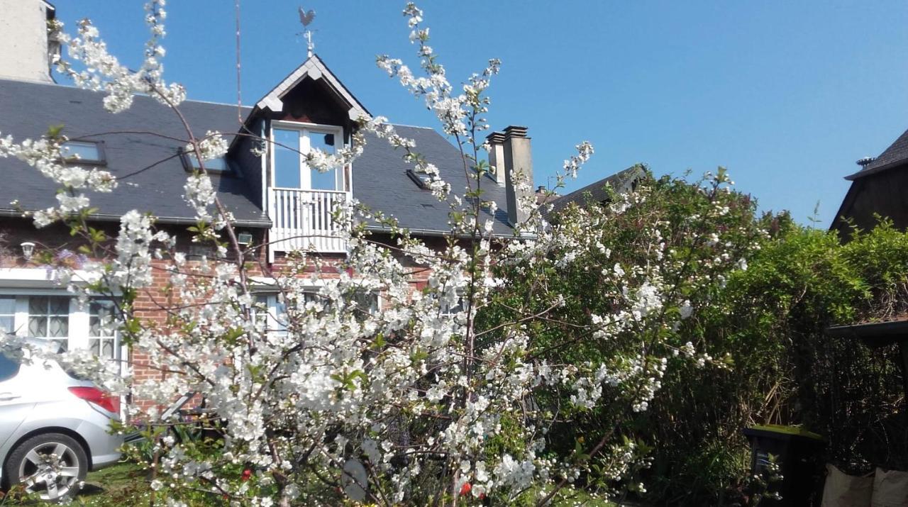 Vacances Paisibles Sur La Cote Fleurie. Trouville-sur-Mer Exteriér fotografie